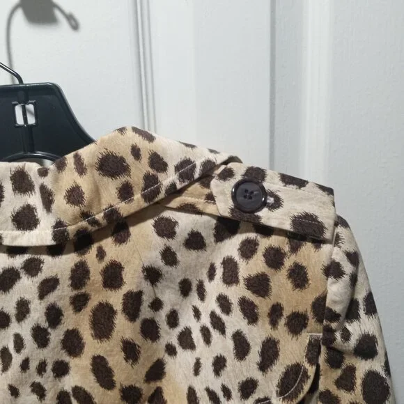 L.A.M.B Vint Trenchcoat - Picture 3 of 10